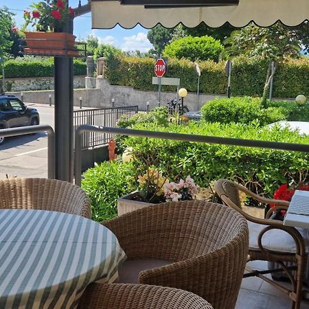 Hotel Marina トッリ・デル・ベーナコ エクステリア 写真