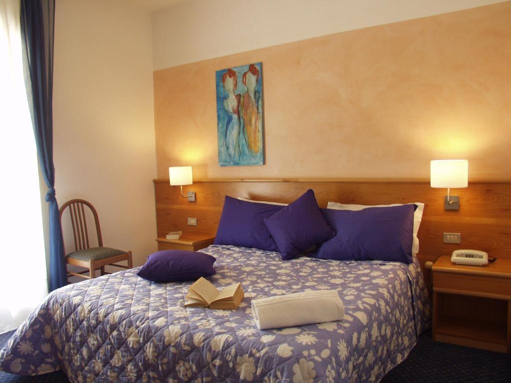 Hotel Marina トッリ・デル・ベーナコ 部屋 写真